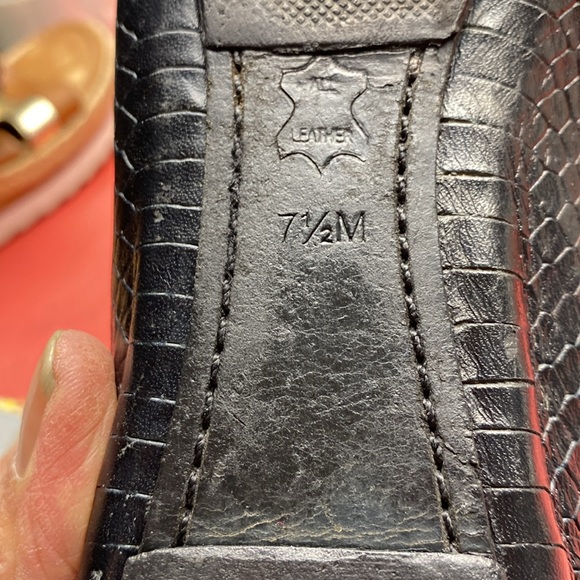 Tory Burch Flats SZ 7.5 - Picture 7 of 7